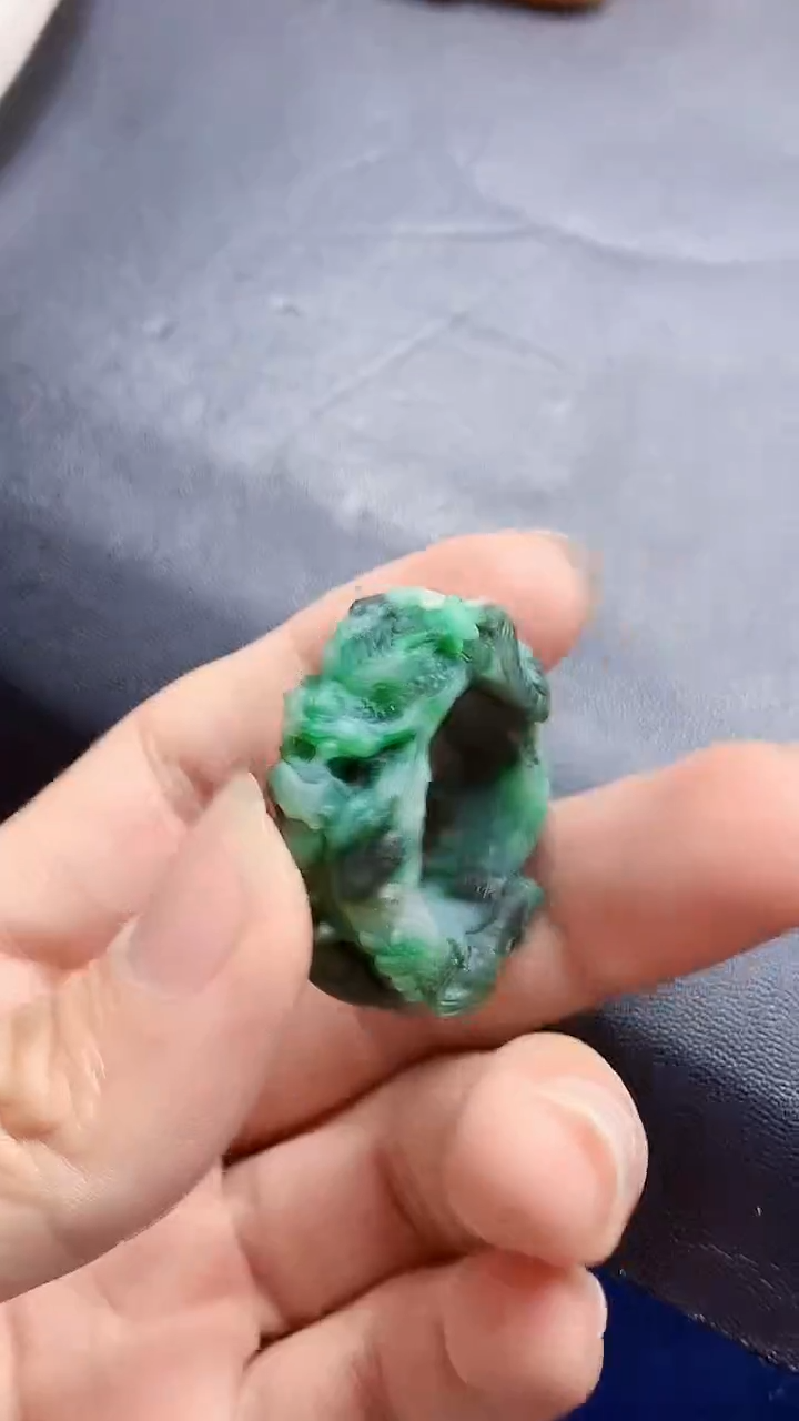 颈饰未镶嵌翡翠天然缅甸a货翡翠