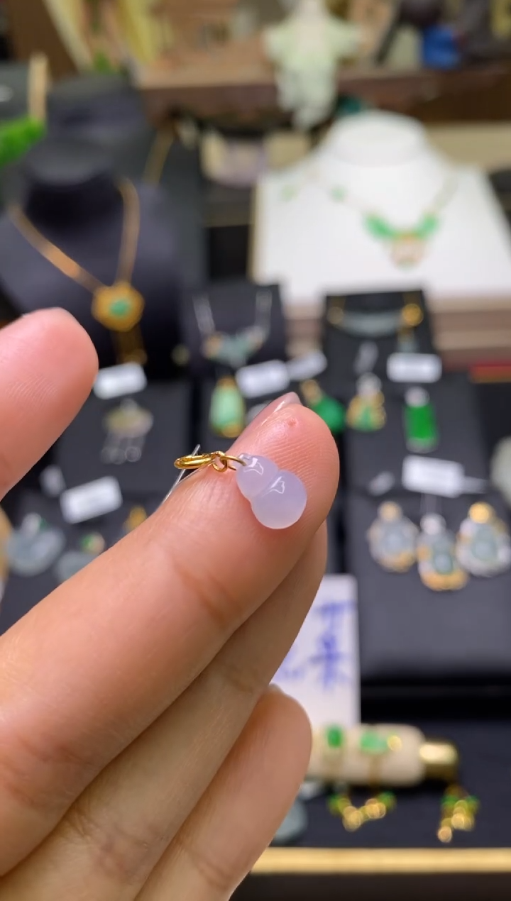 【闪购商品】翡翠颈饰18K金镶嵌净货16175