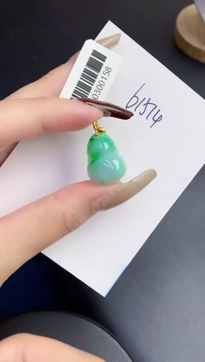 【闪购商品】翡翠颈饰18K金镶嵌0000000000