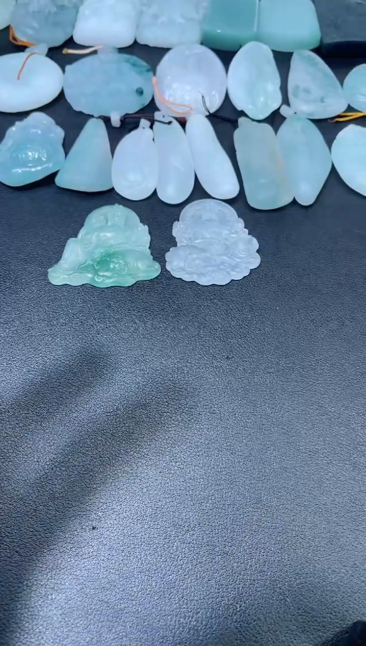 【闪购商品】定制翡翠未镶嵌翡翠a货   未镶嵌
