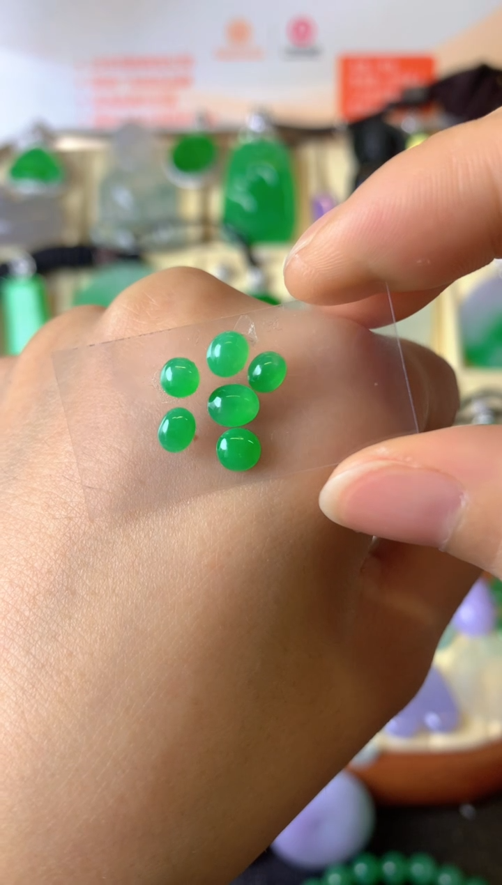 【闪购商品】定制翡翠未镶嵌1裸玉（客户意向镶嵌）