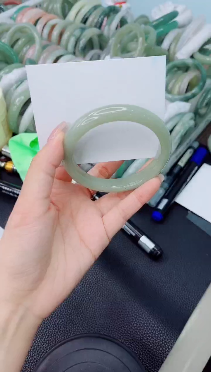 石英质玉手镯未镶嵌a7-60.6