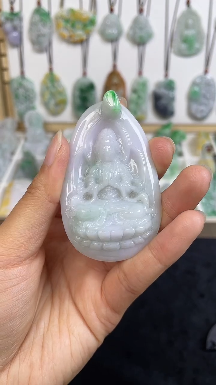 颈饰未镶嵌翡翠1