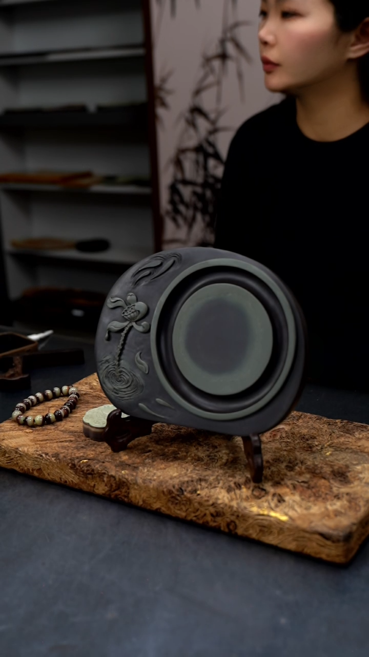 【闪购商品】20公分易水砚荷花鱼壶承砚台