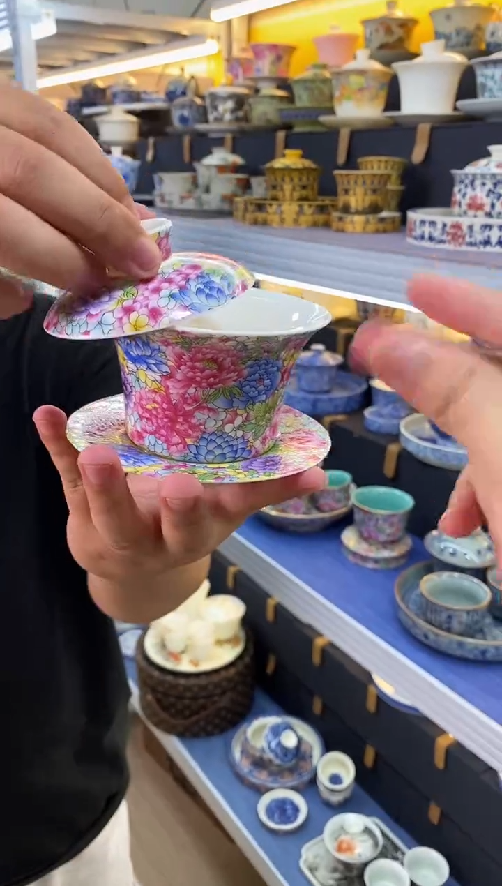 阿斯顿撒旦实打实大大