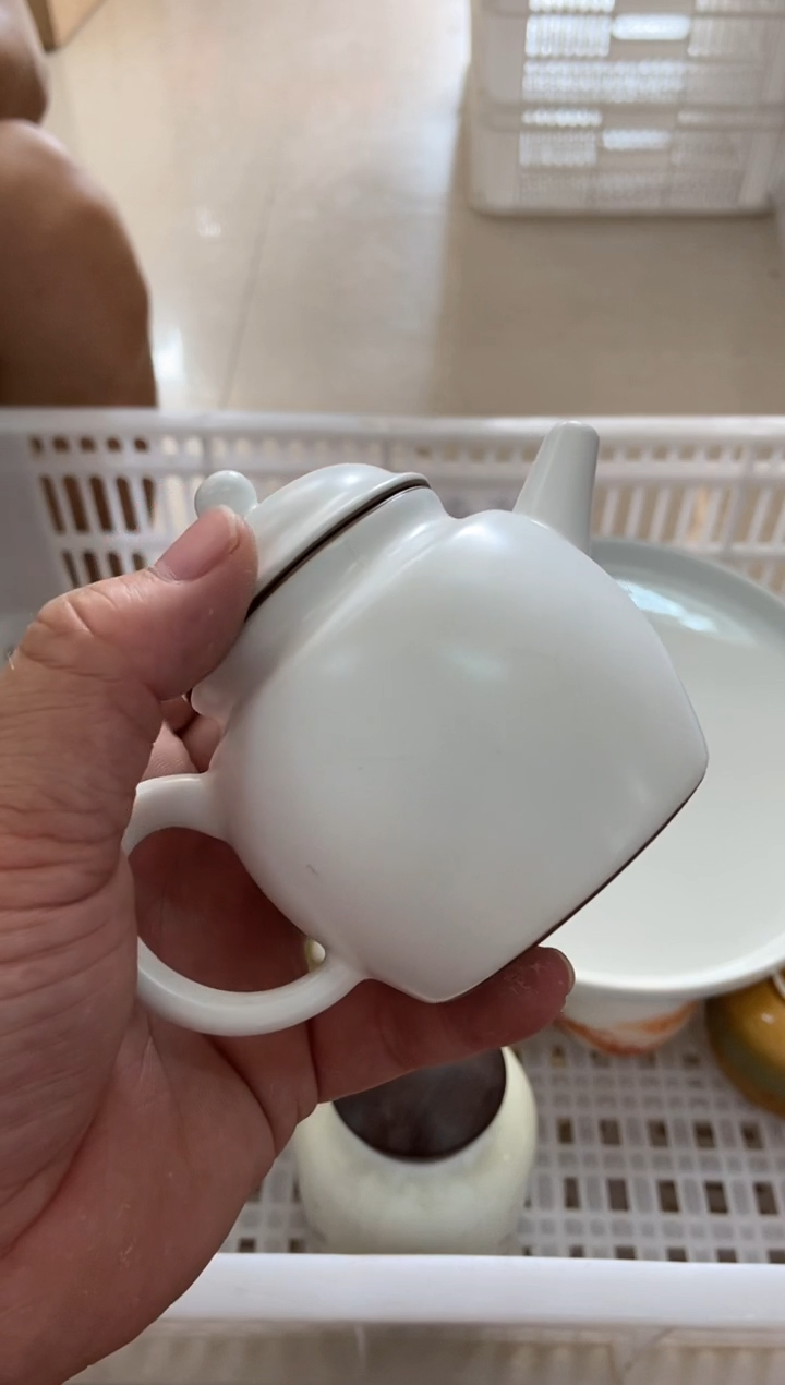 杯无运费险有瑕疵的摄影的产品有使用过的痕迹有点脏介意勿拍