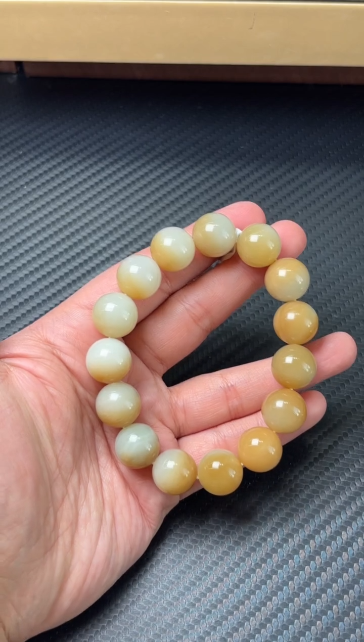 未镶嵌手串和田玉若羌微色差卡14m