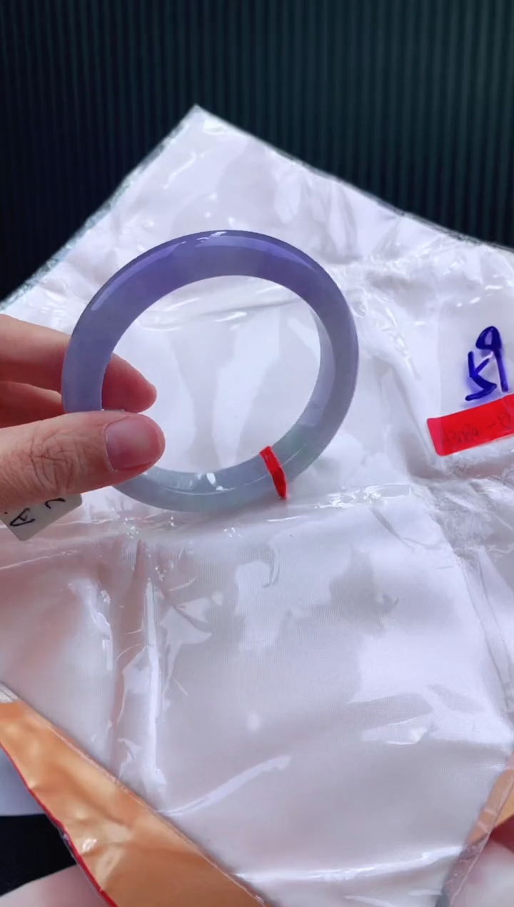 未镶嵌手镯翡翠58+