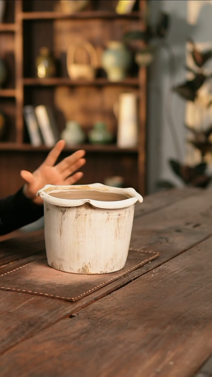 摆件30-107高15口17误差2无孔