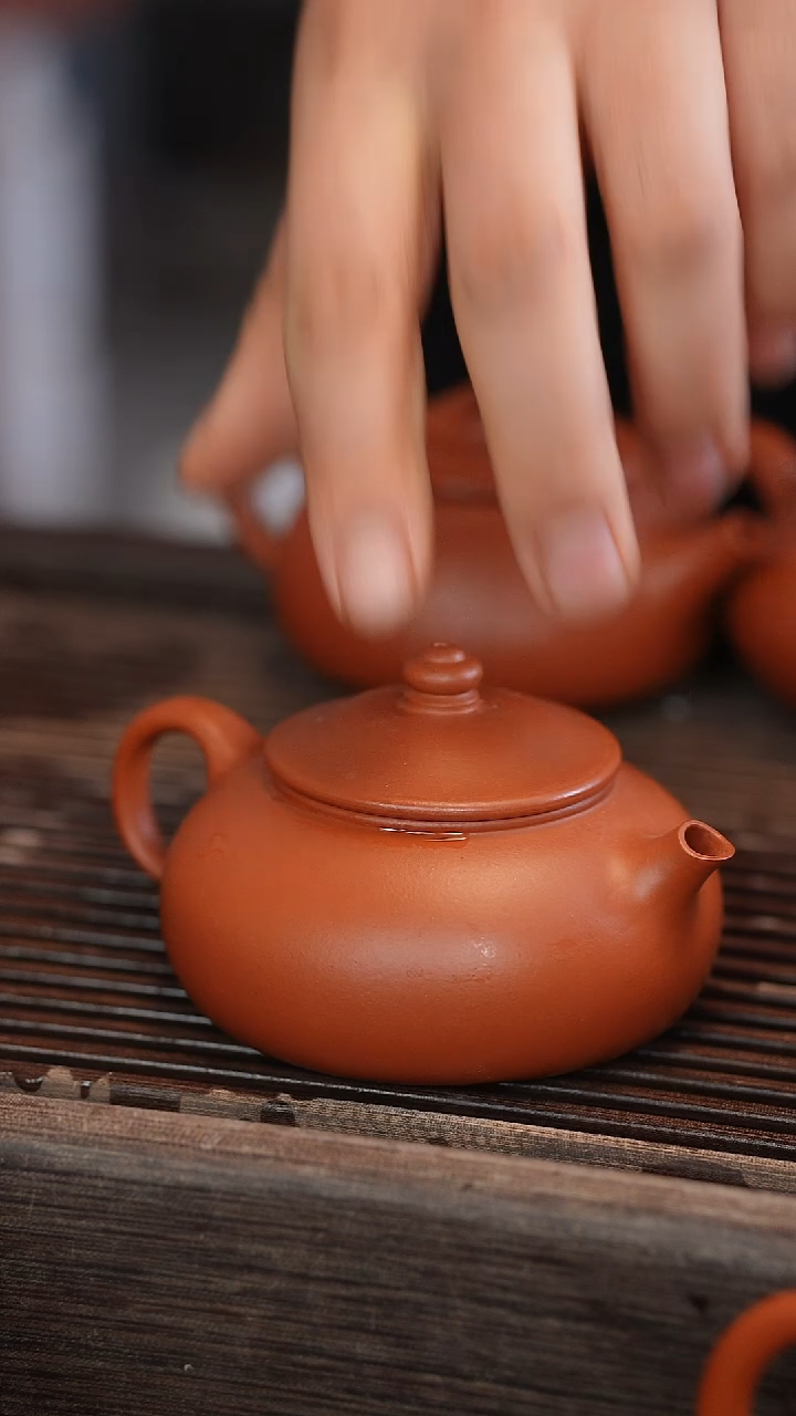 茶壶紫砂寒江 朱泥 半手工 180cc