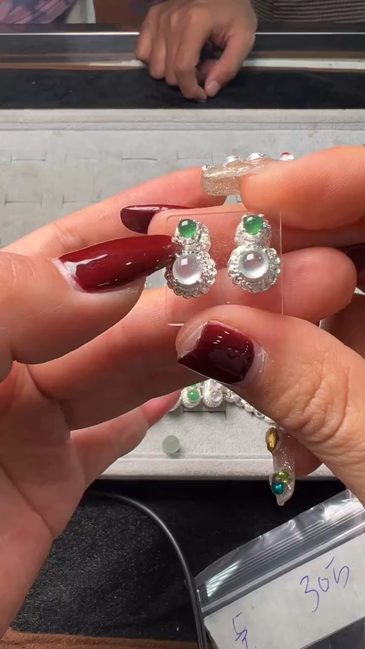 【闪购商品】定制翡翠未镶嵌定制翡翠1