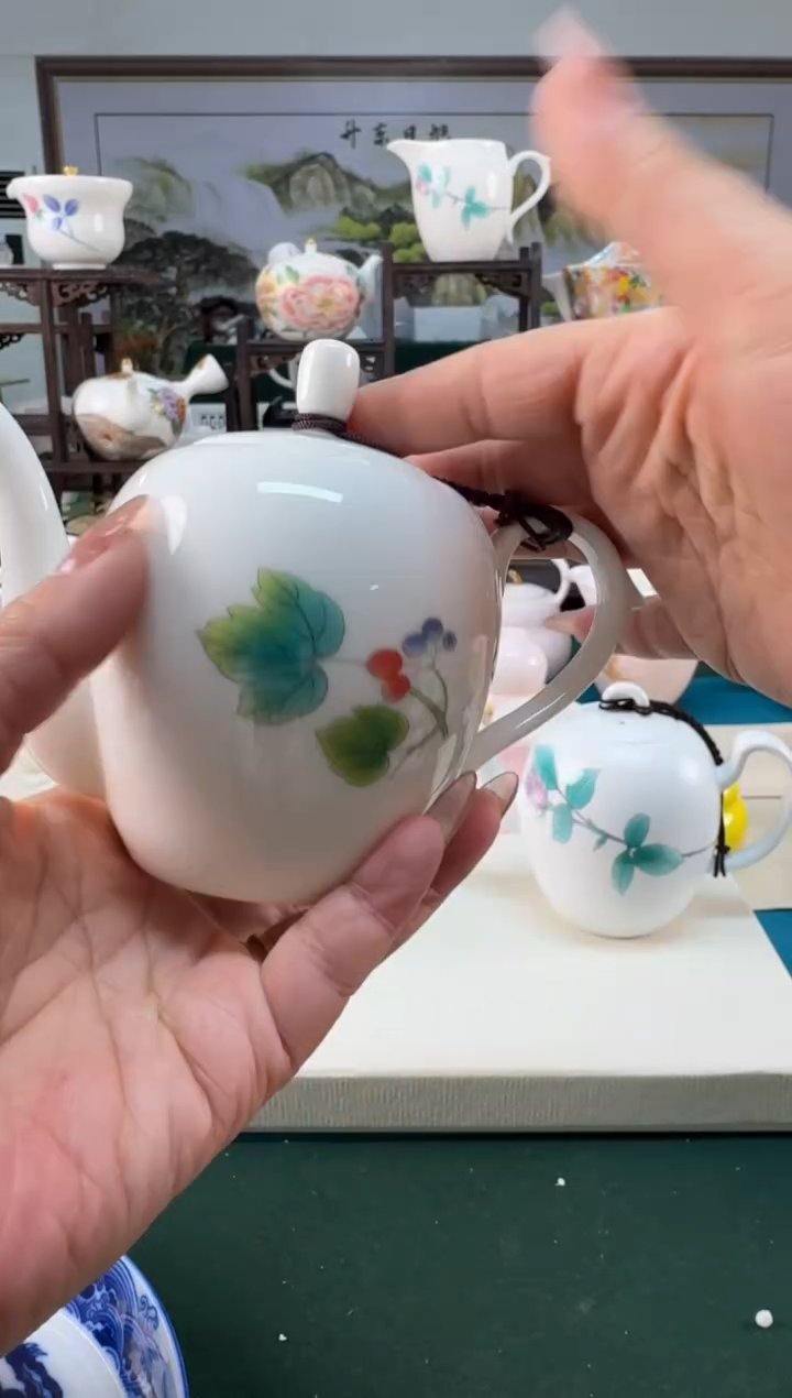 【闪购商品】瓷器 ······.......