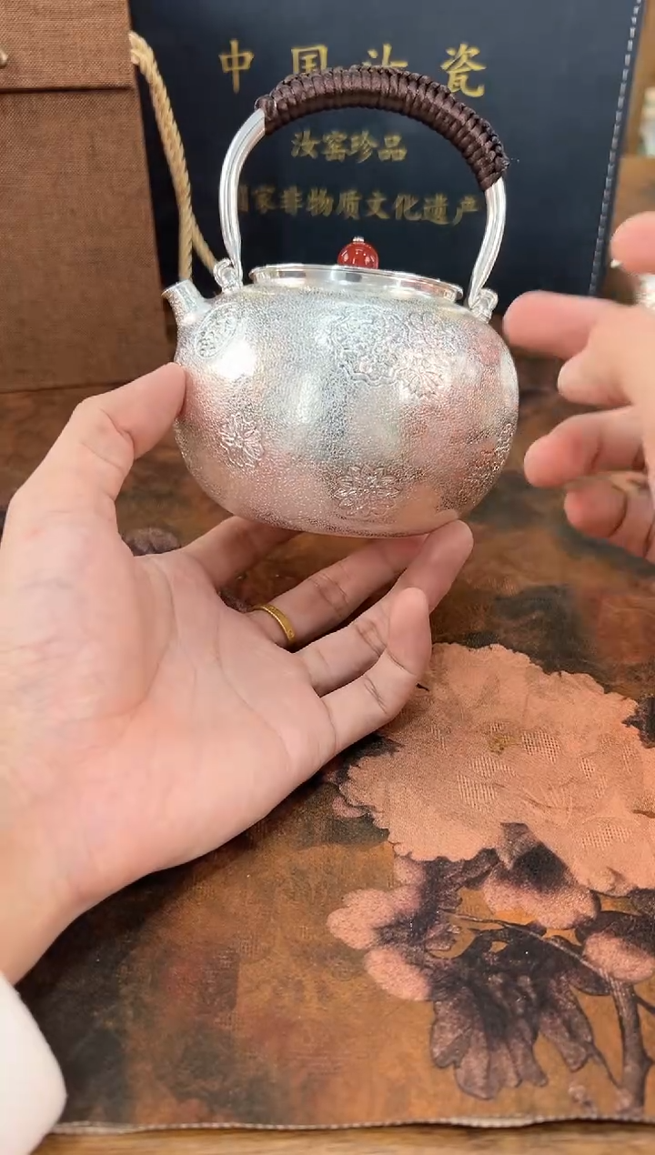 最后清一场，先抢先得