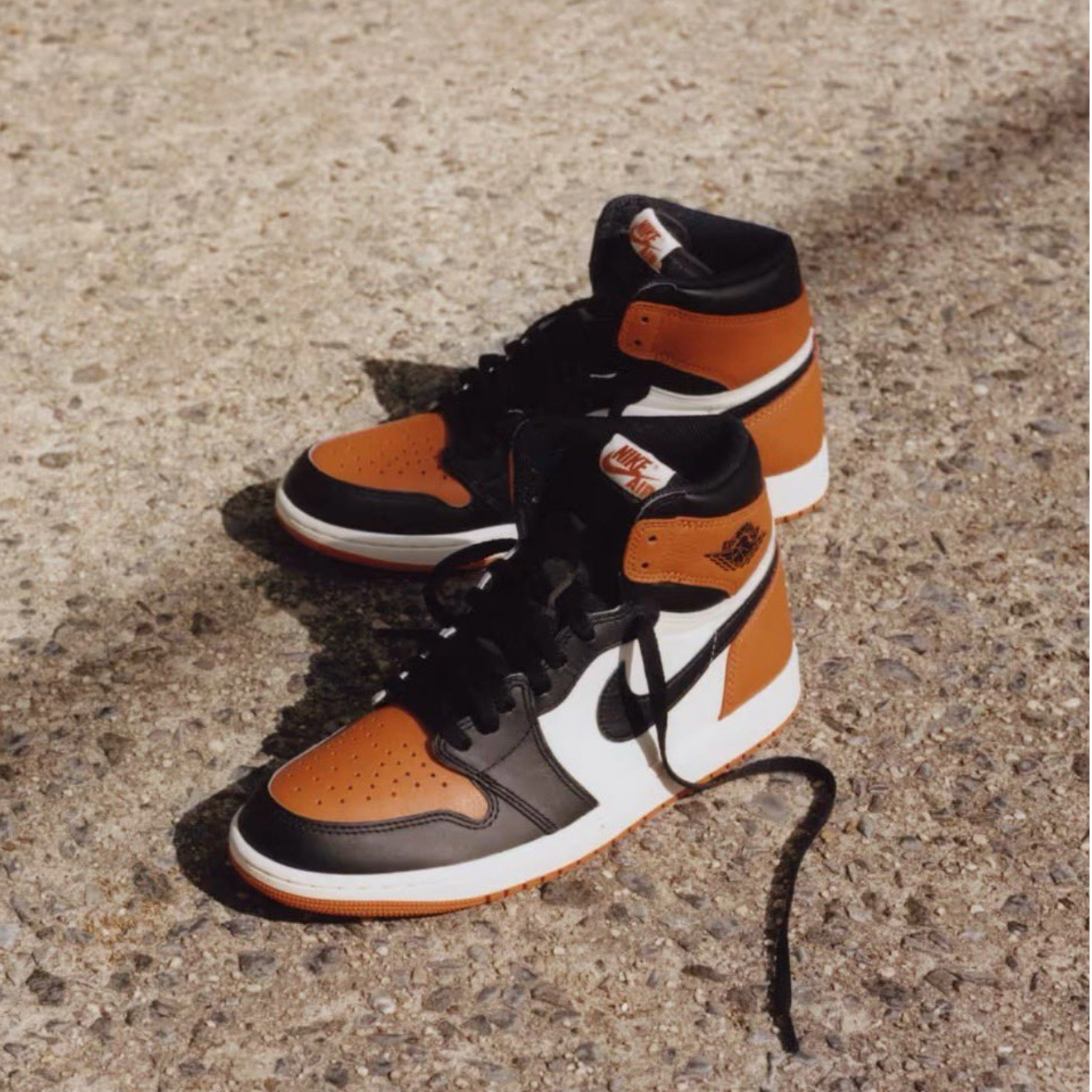 耐克/NIKE男款Air Jordan1复古运动休闲高帮实战篮球鞋DZ5485-008