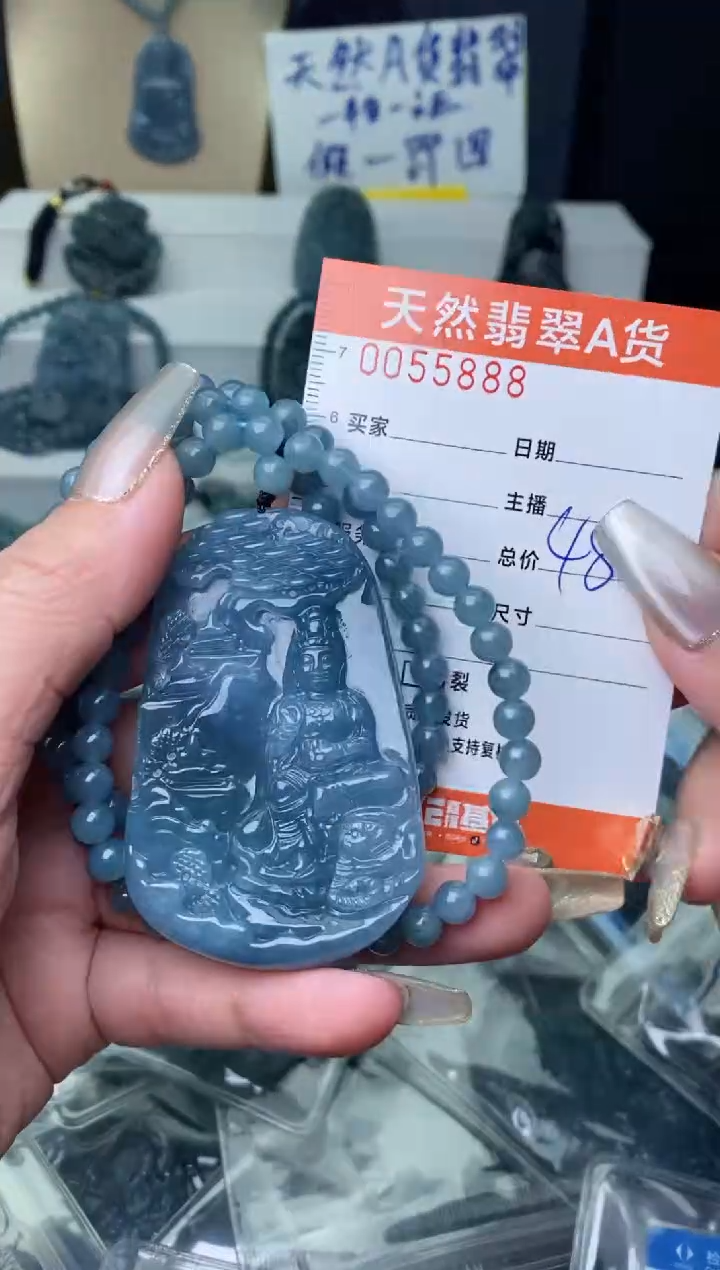 【闪购商品】翡翠颈饰未镶嵌···········