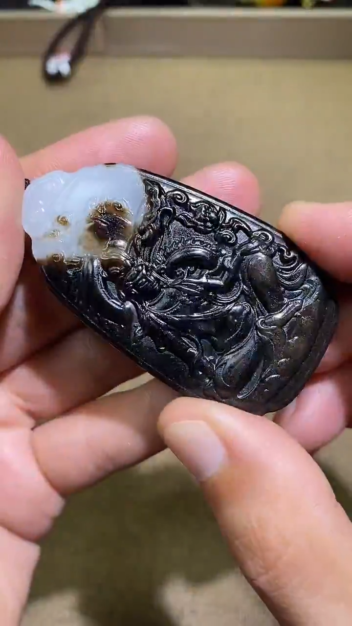 颈饰未镶嵌和田玉A7