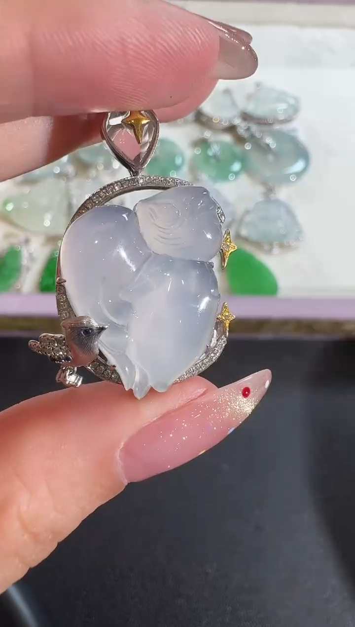 【闪购商品】翡翠吊坠(不含链)18K金镶嵌【源头工厂】钻石镶嵌