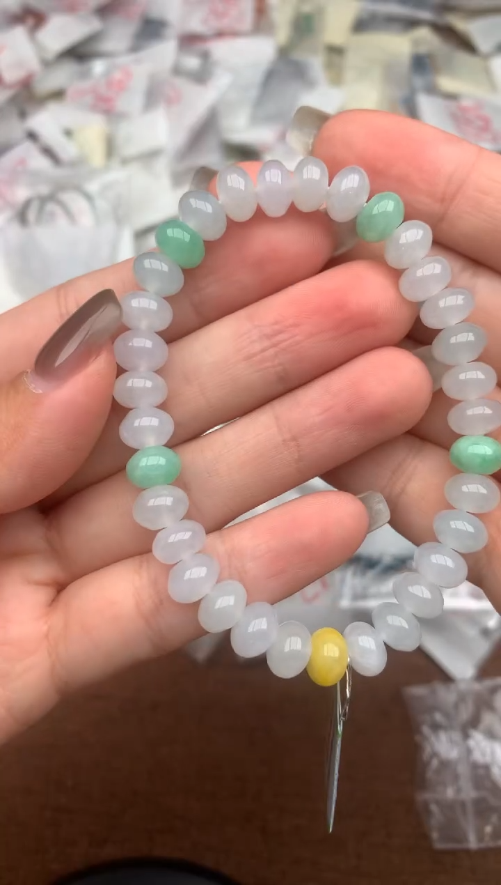未镶嵌挂件翡翠—
