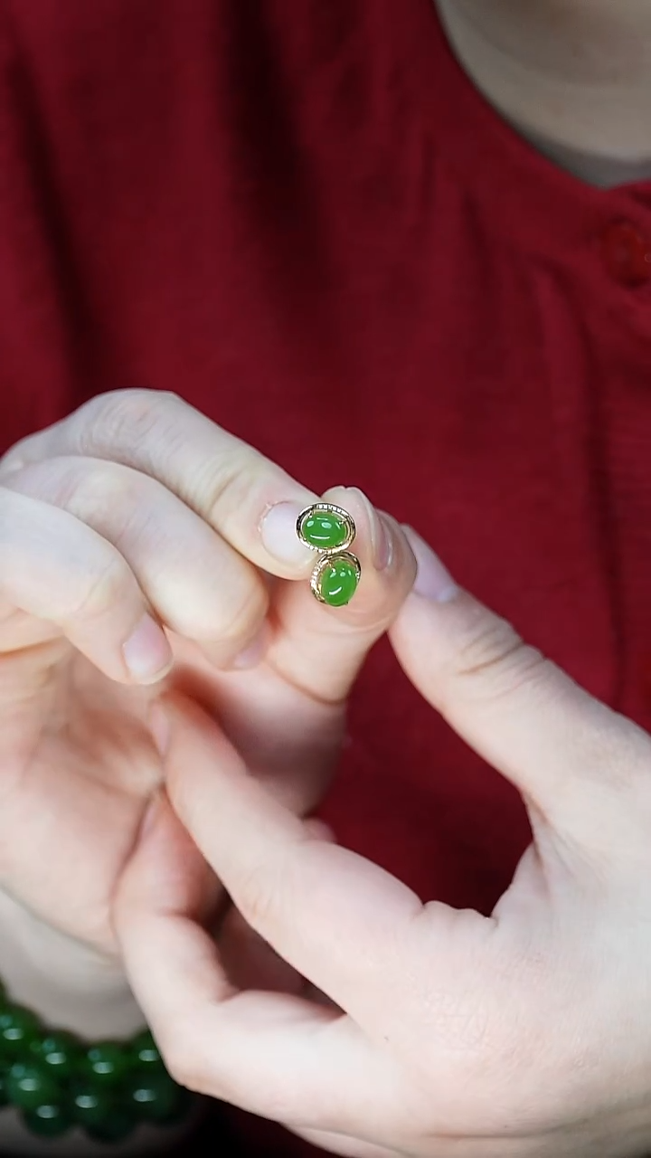 18K金镶嵌和田玉（碧玉）耳饰9