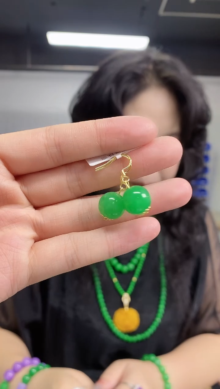 翡翠未镶嵌耳饰闪购链接 多样性发其一颜色微差