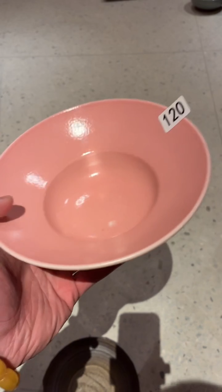 瓷小**雨120 微瑕粉色葫芦盘1个