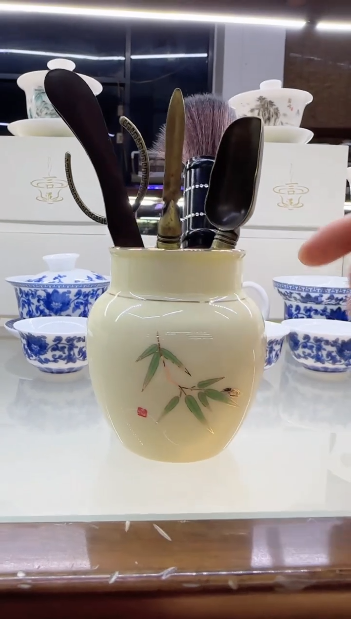 【闪购商品】瓷片言泥言泥言泥@YN