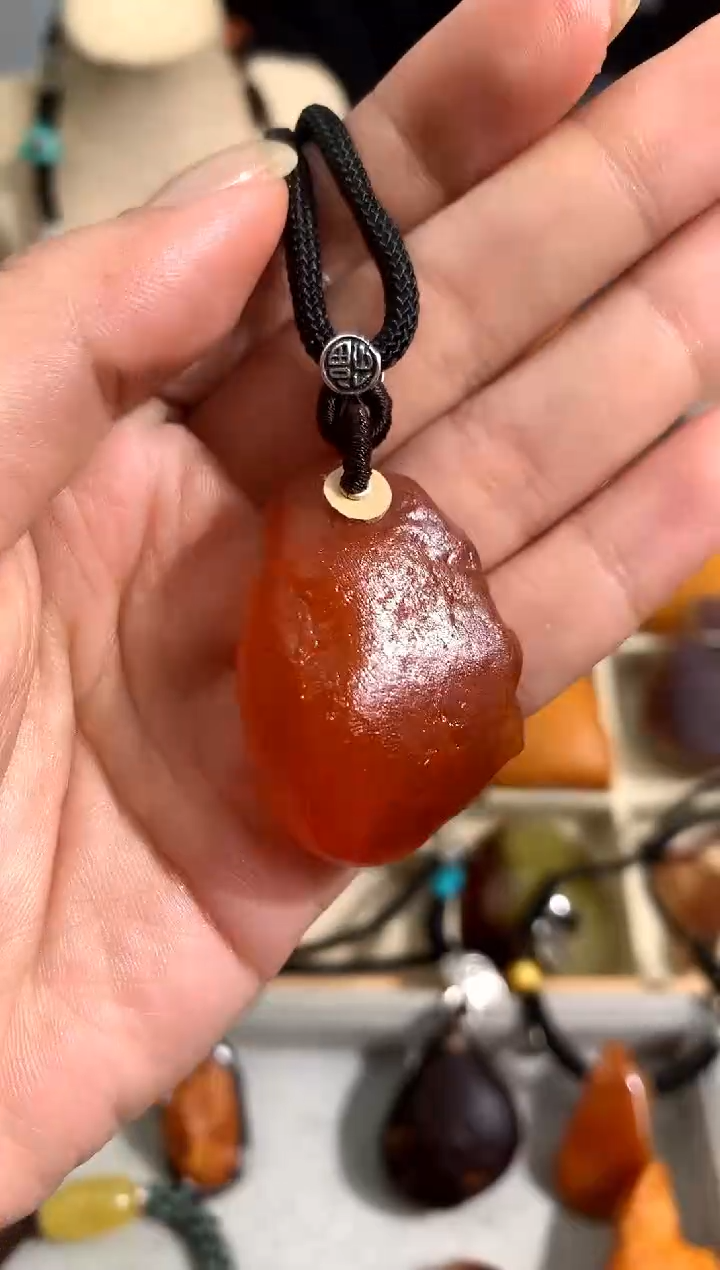 【闪购商品】蜜蜡裸石未镶嵌似玉