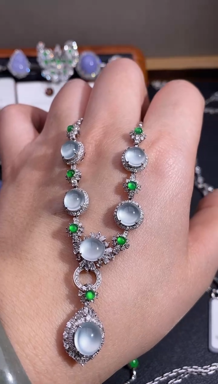 【闪购商品】翡翠项链18K金镶嵌项链