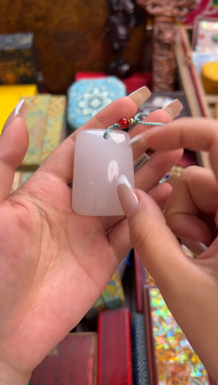 瓷片--------瓷---------海云母无事