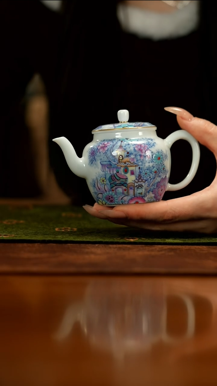 【闪购商品】瓷片冉月             