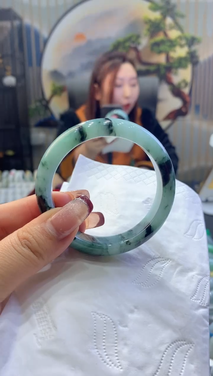【闪购商品】翡翠手镯未镶嵌00009741