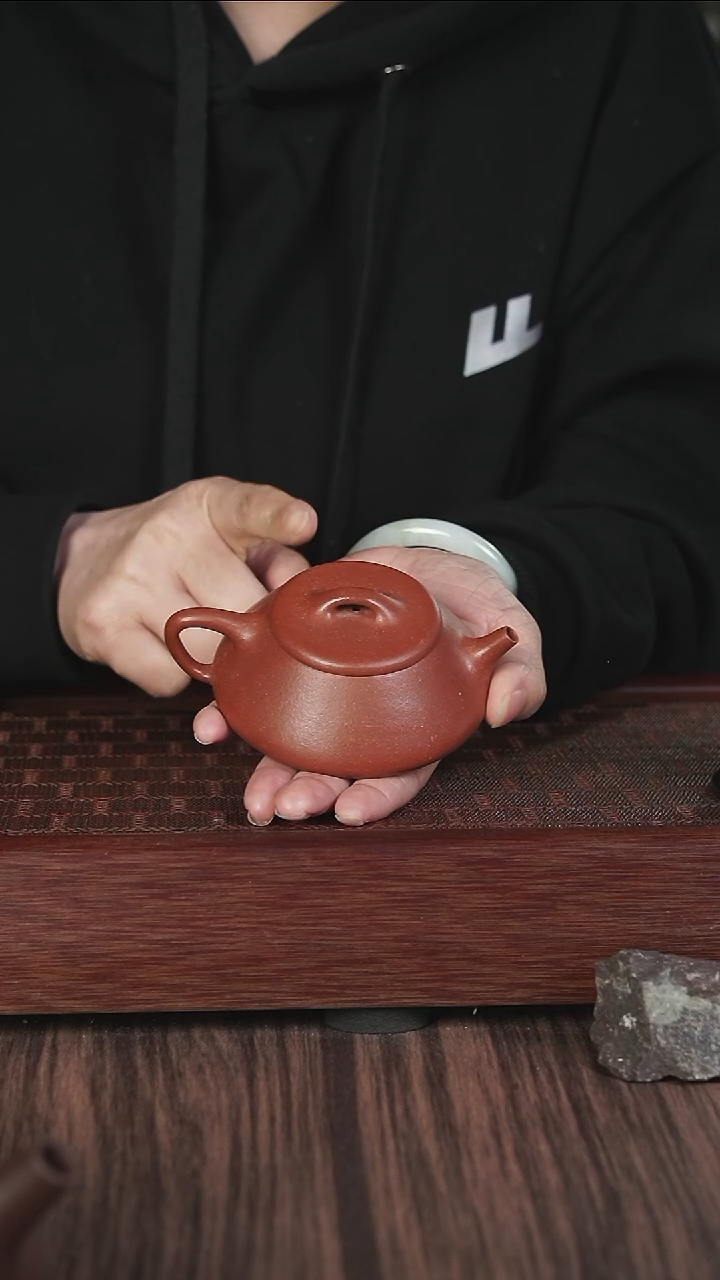 紫砂茶壶红降坡  小纳瓢
