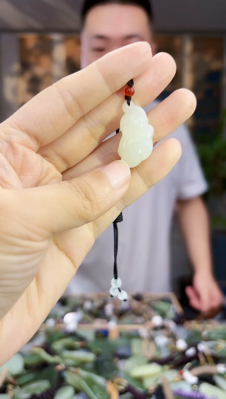 和田玉未镶嵌挂件拍一发一多样性发货