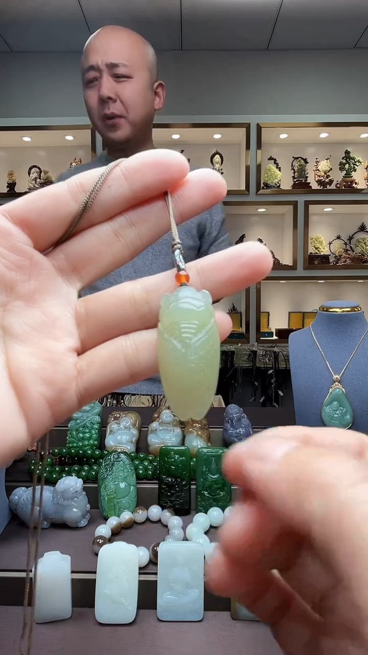 【闪购商品】和田玉颈饰未镶嵌苏