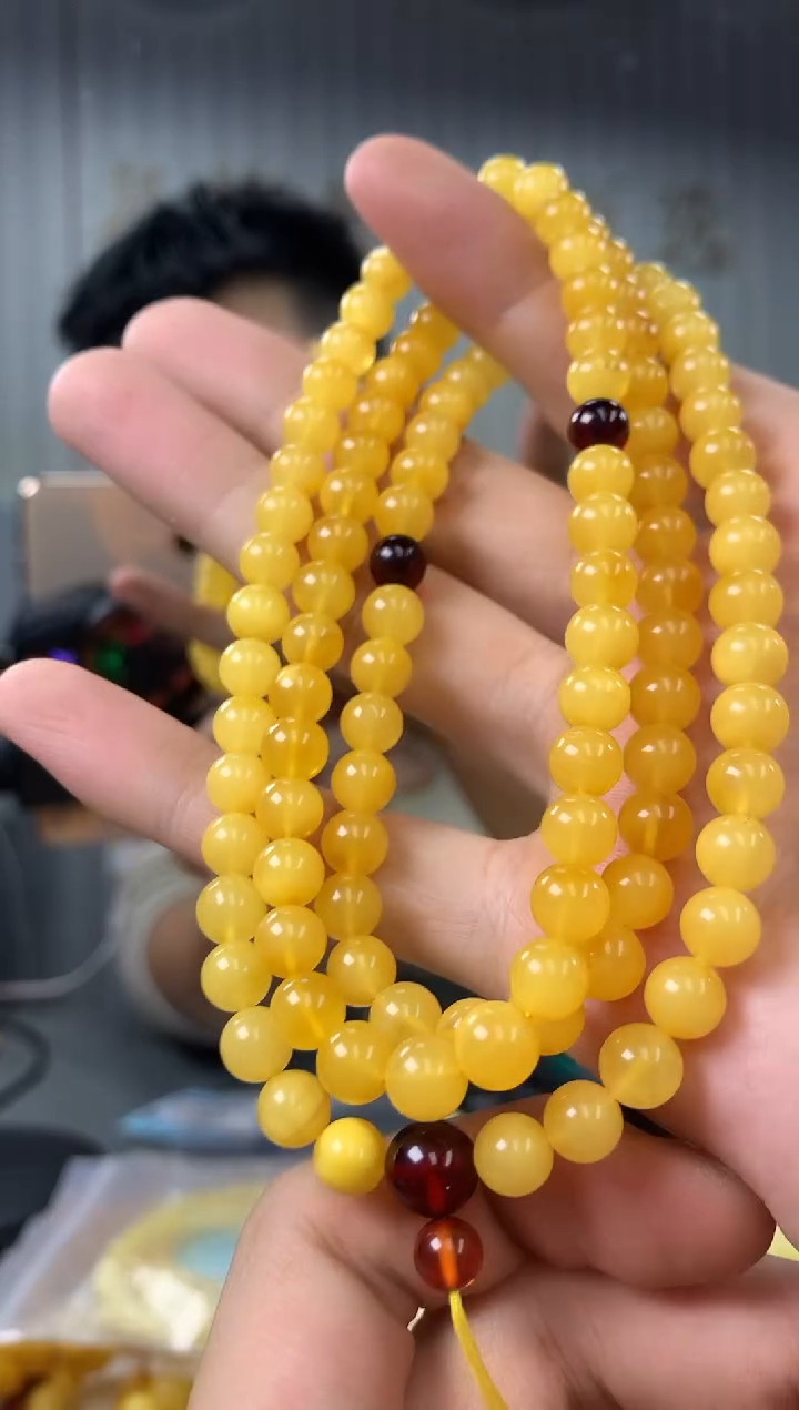 【闪购商品】蜜蜡裸石未镶嵌链子