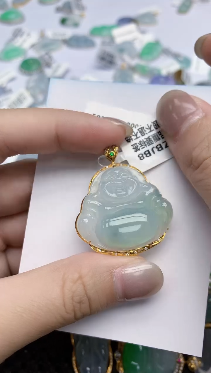 【闪购商品】翡翠颈饰18K金镶嵌天然翡翠A货