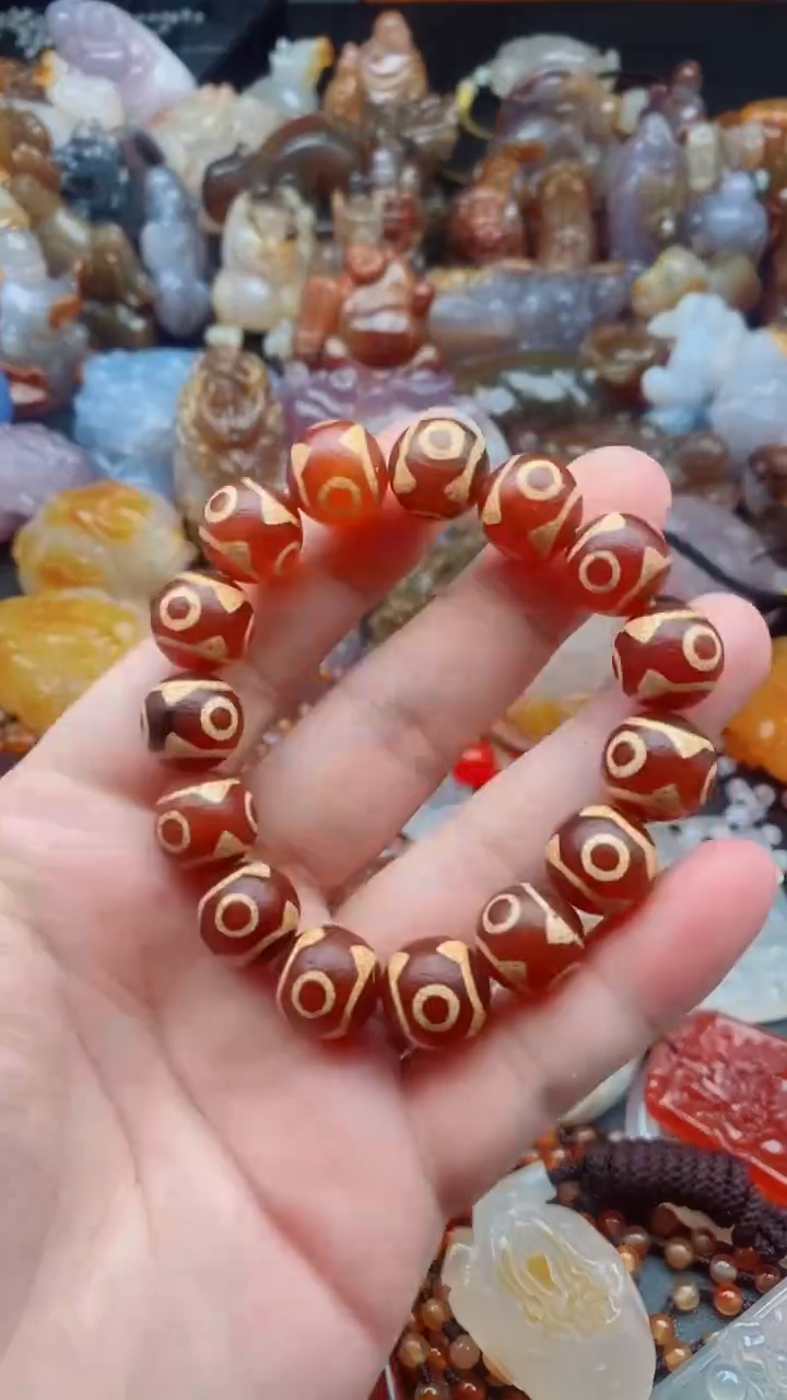 玛瑙/玉髓合金颈饰1