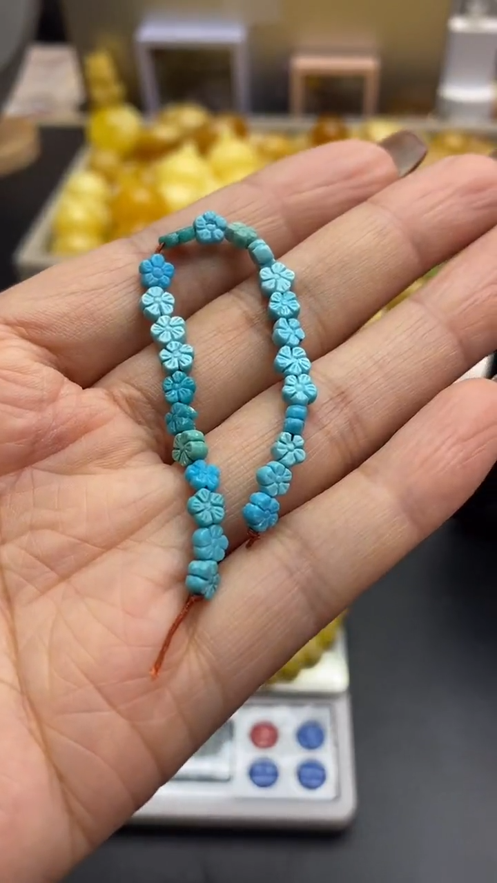 琥珀未镶嵌珠宝奇石兔*爵496/3发1