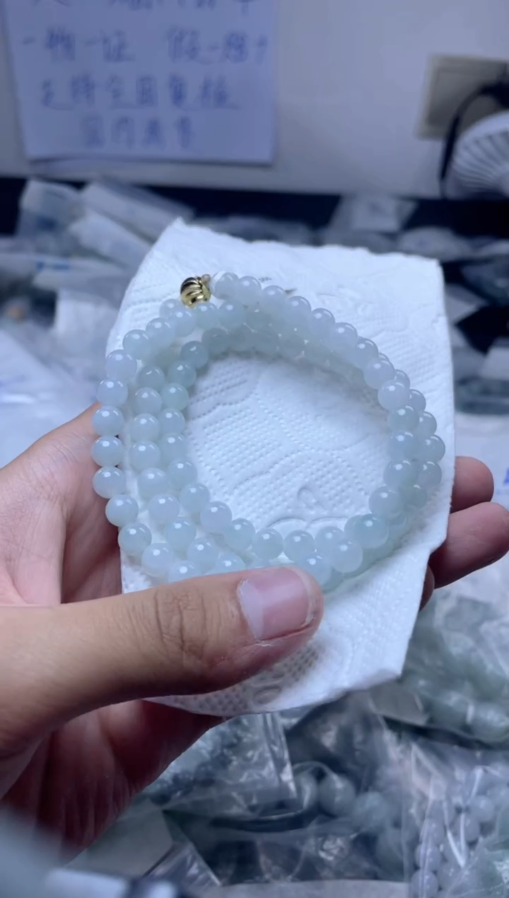 定制翡翠未镶嵌珠串