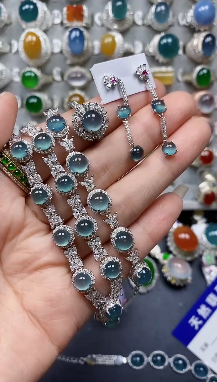 【闪购商品】翡翠颈饰银S925镶嵌0238