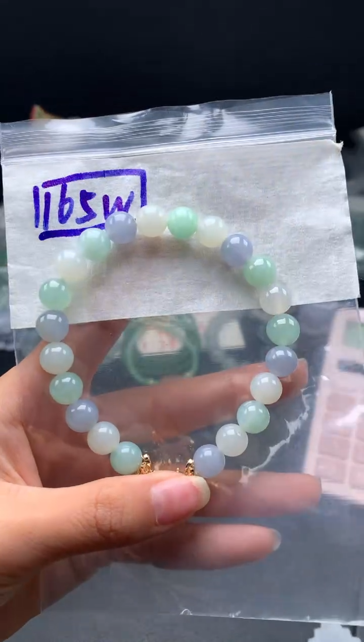 未镶嵌挂件翡翠36  卡9.2