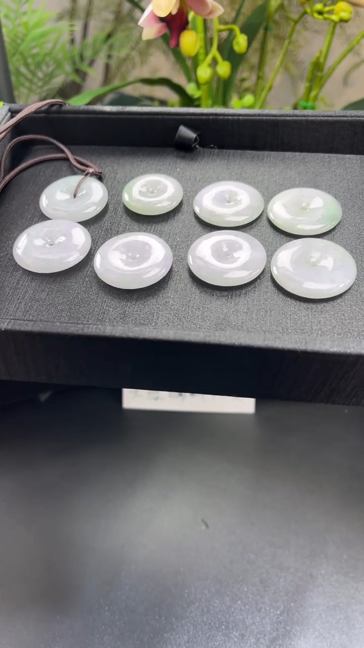 【闪购商品】翡翠吊坠(不含链)未镶嵌平安扣多样性发一