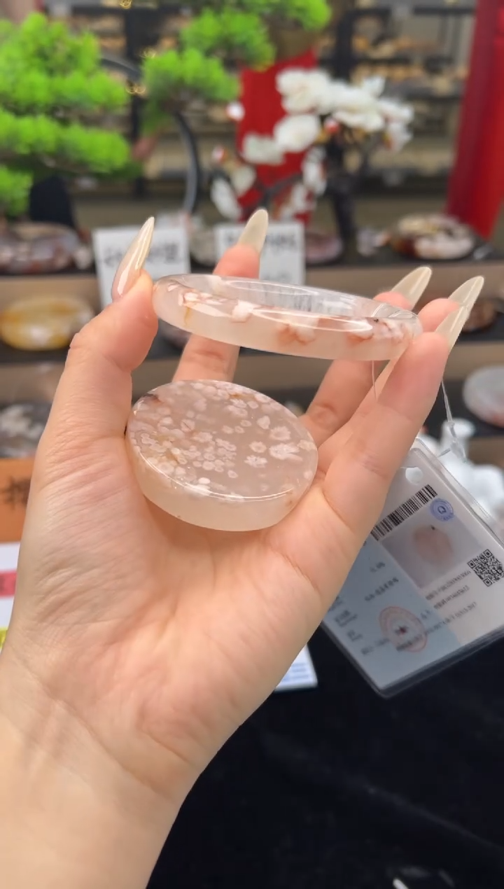 【闪购商品】石英质玉手镯未镶嵌55圈口（赠送镯心）61727
