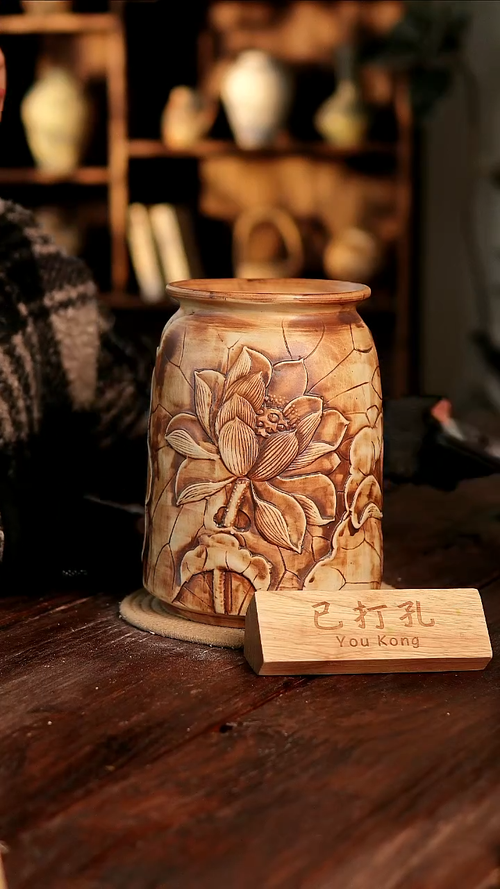 摆件30-23高27口15误差2已打孔