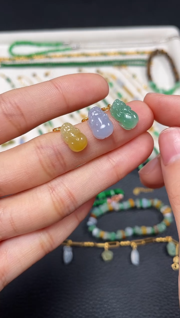【闪购商品】翡翠吊坠(不含链)18K金镶嵌3个  JK458