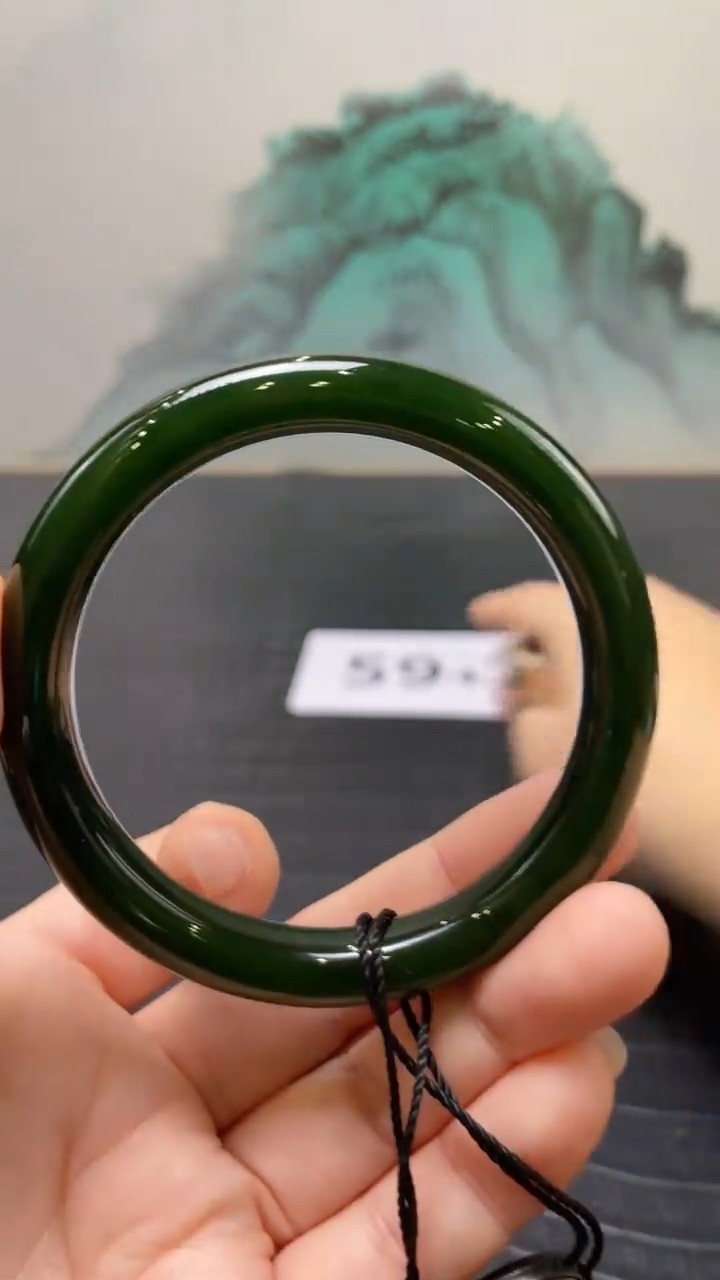 未镶嵌手镯和田玉（碧玉）飞*59+