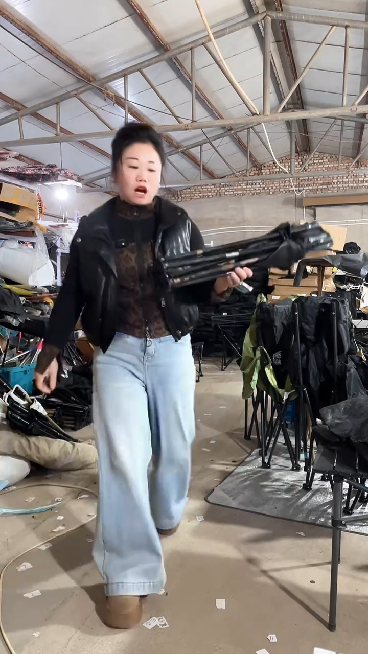 铁瑕疵不售后椅子    12