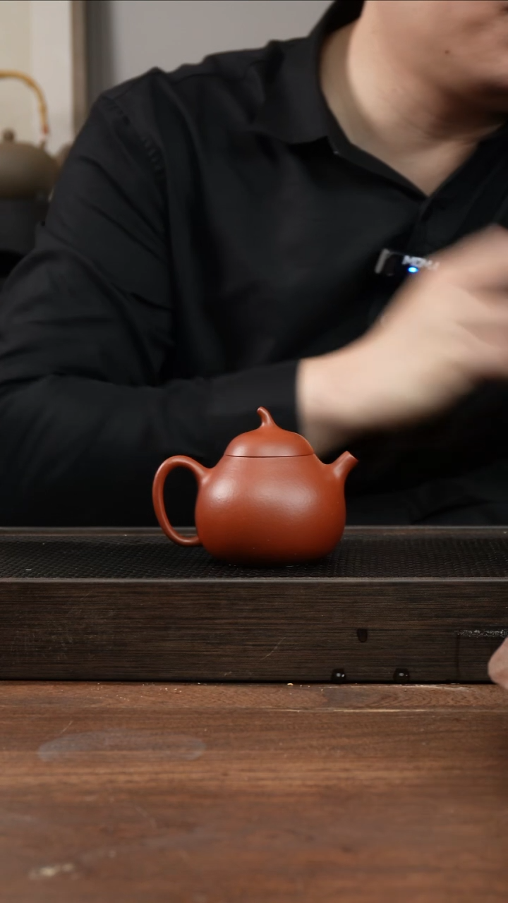 茶杯紫砂～**～朱泥茄瓜     180CC  