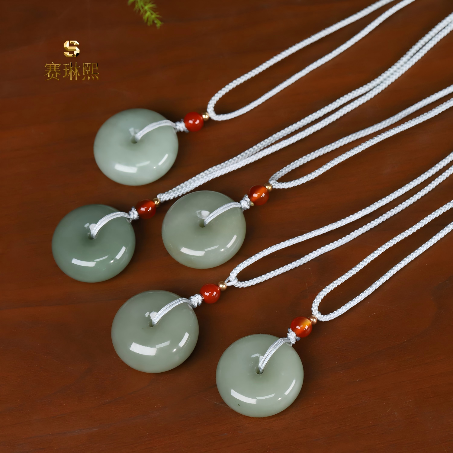 赛琳熙湖水绿和田玉且莫蓝色平安扣男女同款中式吊坠多样性发其一