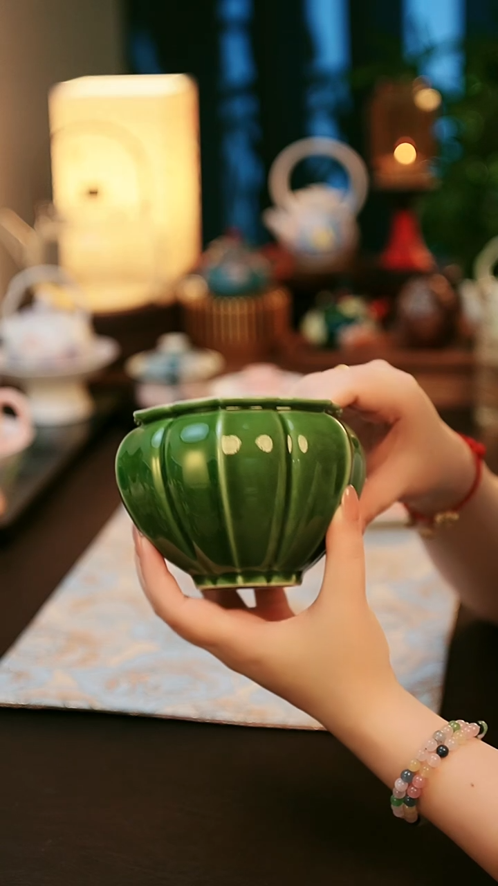 青云茶斋陶瓷茶具绿色建水